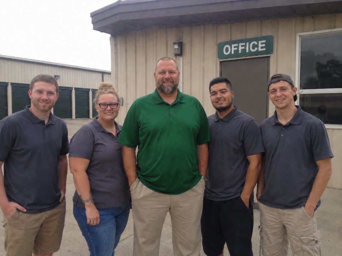 Pest control professionals in Hanford, CA